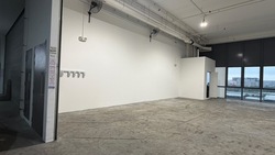 REVV (D22), Factory #636484181